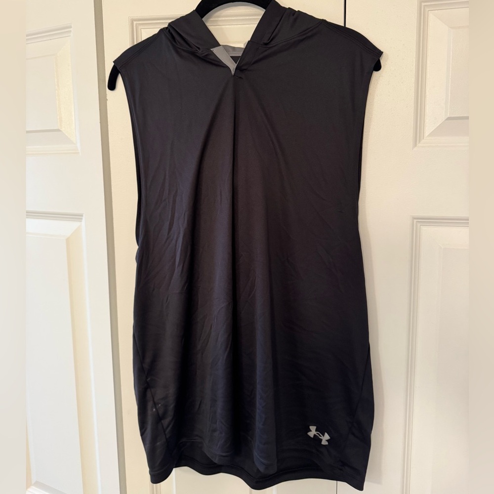 Under Armour Black Sleeveless Tank Top